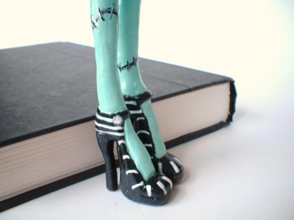 Frankiesteins Bookmark - High Heels - Fun And Unique Art Bookmarks
